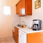 Gæstehus Houmis Apts&studios Agios Georgios Pagon