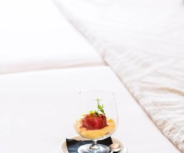 Гостевой дом Houmis Apts & 3*